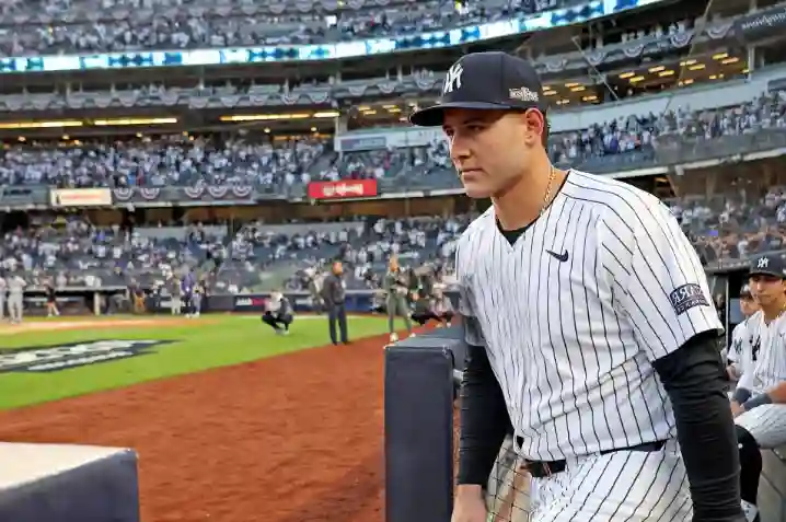 Anthony Rizzo is Confident to Return for the Upcoming ALCS