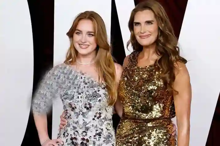 Brooke Shields and Daughter’s Fabulous Red Carpet Moment