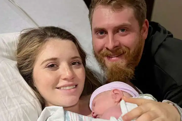 Latest News Joy-Anna Duggar Forsyth 