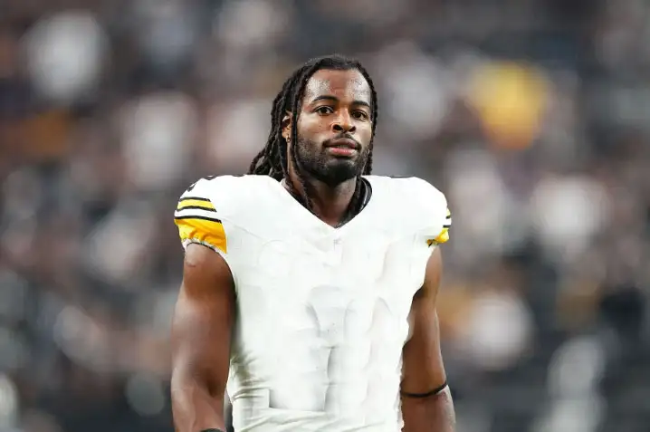 Najee Harris's Net Worth Find Rising Star's