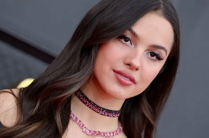 Social Media Buzzing on Olivia Rodrigo Net Worth