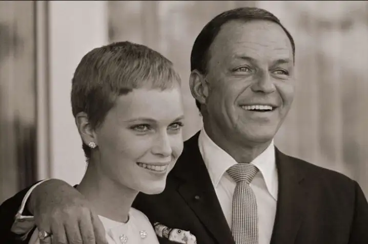 Latest News Mia Farrow and Frank Sinatra's divorce